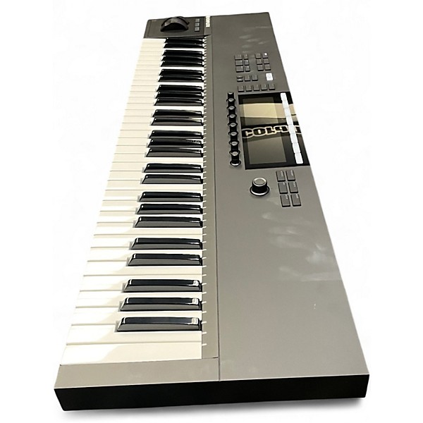 Used Native Instruments Komplete Kontrol S61 MK2 MIDI Controller