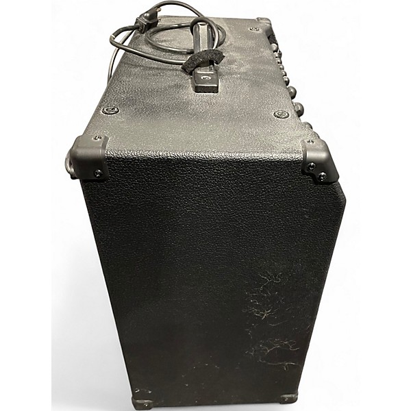 Used Peavey VYPER VIP 2 Guitar Combo Amp