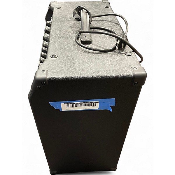 Used Peavey VYPER VIP 2 Guitar Combo Amp