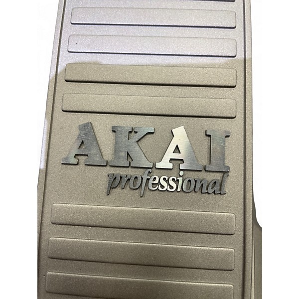 Used Akai Professional SHRED O MATIC Effect Pedal