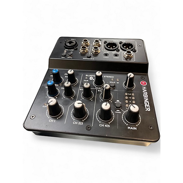 Used Harbinger LV7  Powered Mixer