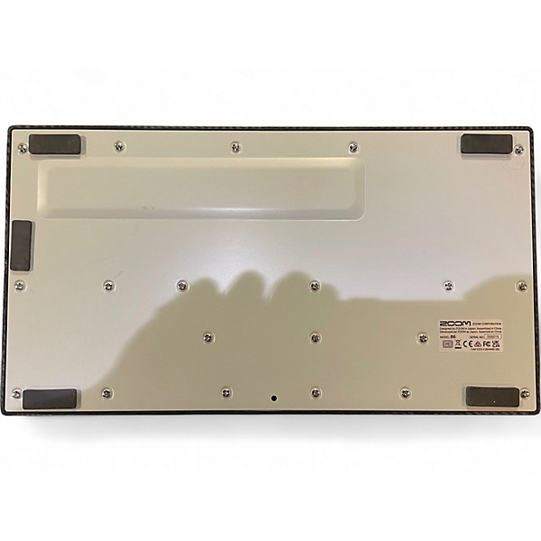 Used Zoom B6 Bass Multi-Effects Processor Effect Processor