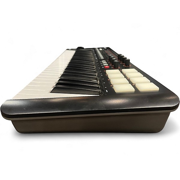 Used M-Audio Oxygen 49 Key MIDI Controller