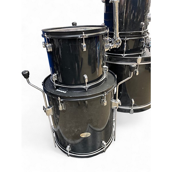 Used Pearl 5 Piece Forum Black Drum Kit