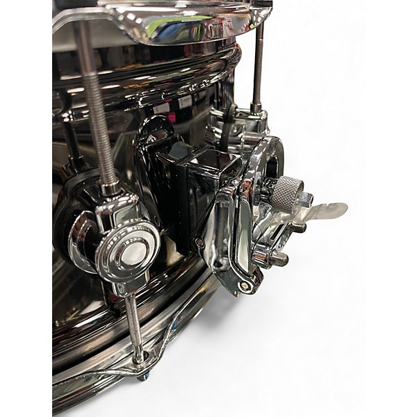 Used DW 14X5.5 Design Series Snare Black Chrome Drum