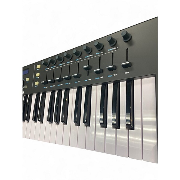 Used Arturia Keylab Essential 61 MIDI Controller