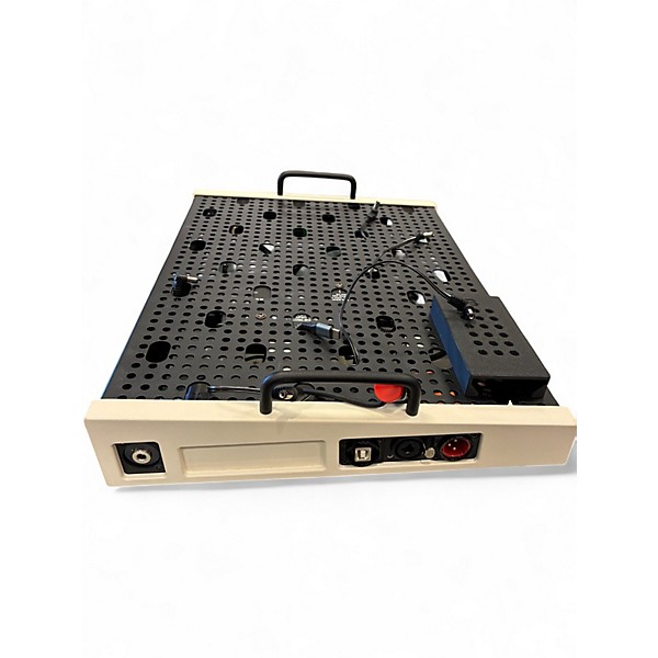 Used Temple Audio Design DUO 17 Pedal Board