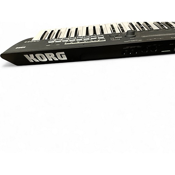Used 2024 KORG KROSS 2 61 Key Keyboard Workstation