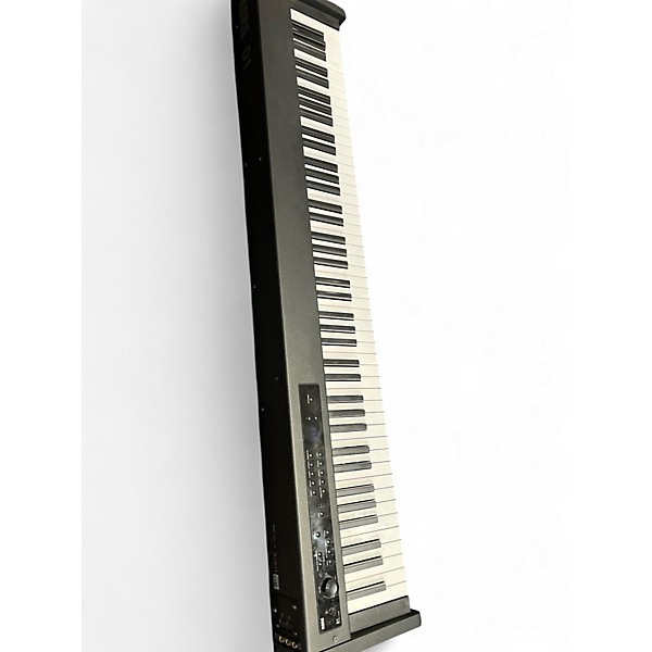 Used KORG D1 Stage Piano