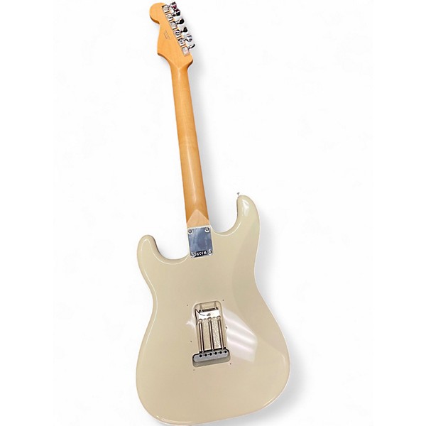 Used Fender Standard Stratacoustic White Acoustic Electric Guitar