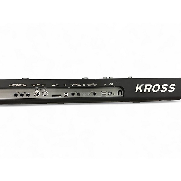 Used KORG Kross 61 Key Keyboard Workstation