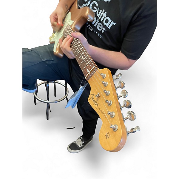 Used Fender Vintera 60s Stratocaster Road Worn FIREMIST GOLD Solid Body Electric Guitar