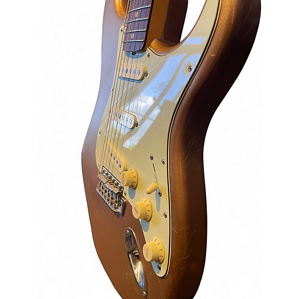 Used Fender Vintera 60s Stratocaster Road Worn FIREMIST GOLD Solid Body Electric Guitar