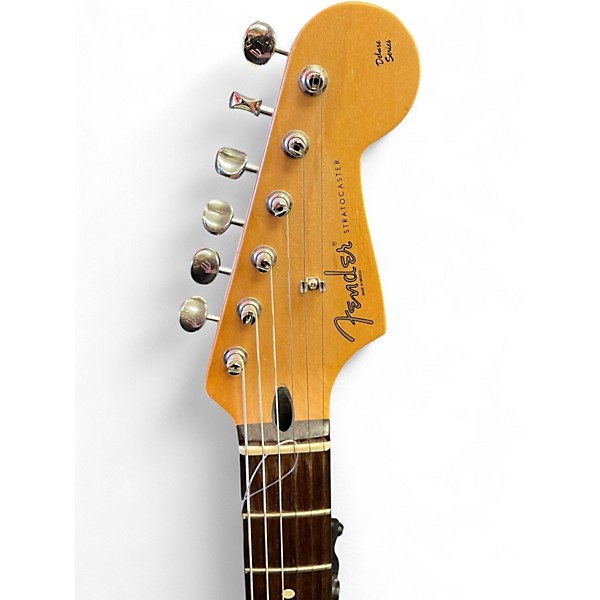 Used 2001 Fender Deluxe Stratocaster Candy Apple Red Solid Body Electric Guitar