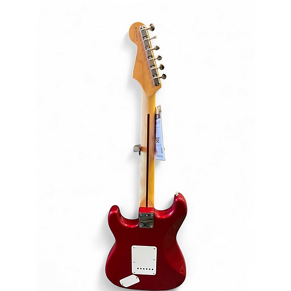 Used 2001 Fender Deluxe Stratocaster Candy Apple Red Solid Body Electric Guitar