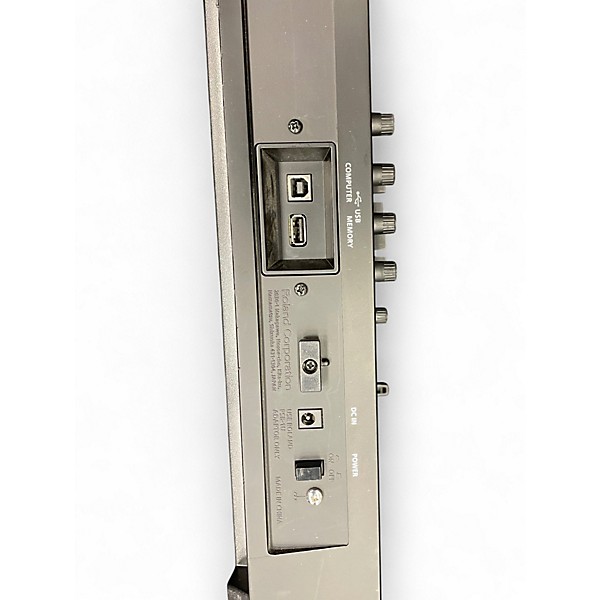 Used Roland JUNO DS 61 Synthesizer