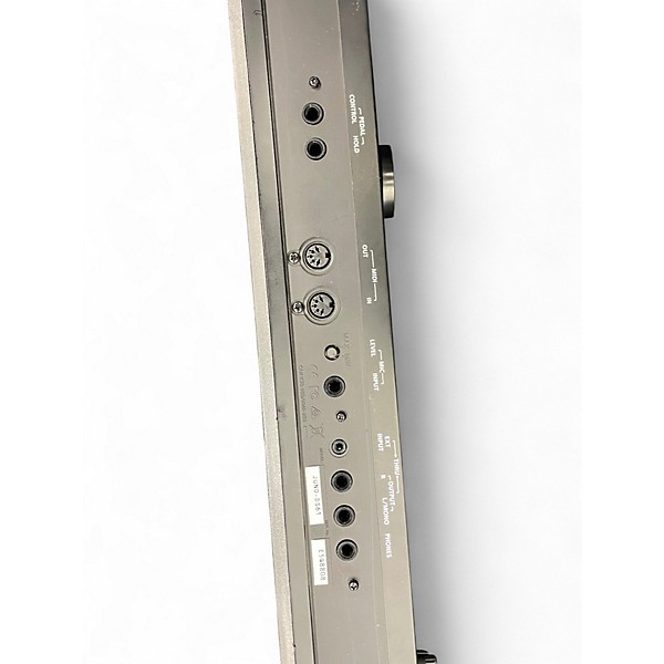 Used Roland JUNO DS 61 Synthesizer