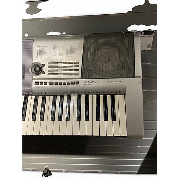 Used Yamaha PSRE403 Portable Keyboard