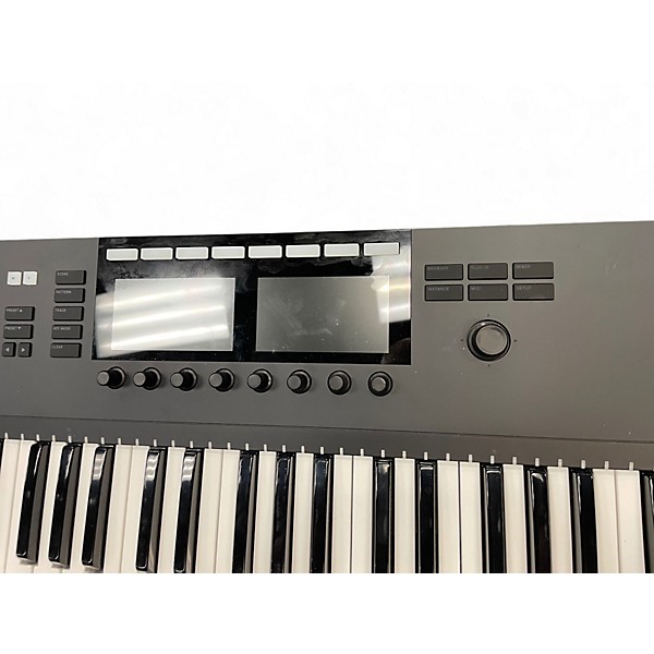 Used Native Instruments Komplete Kontrol S61 MK2 MIDI Controller