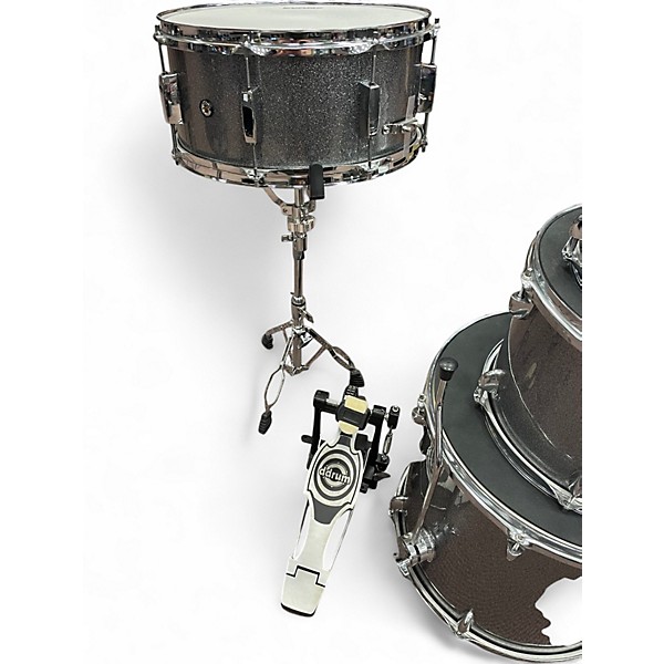 Used ddrum 5 Piece D2 Silver Drum Kit
