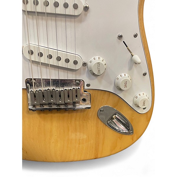 Used Fender USA Pro Stratocaster Natural Solid Body Electric Guitar