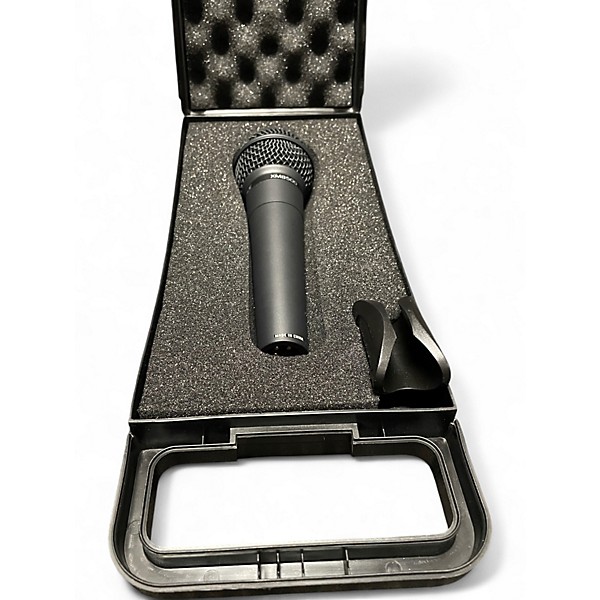 Used Behringer MX8500 Dynamic Microphone