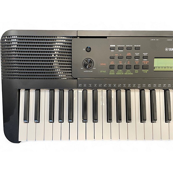 Used Yamaha PRS283 Portable Keyboard