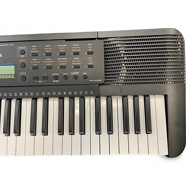 Used Yamaha PRS283 Portable Keyboard