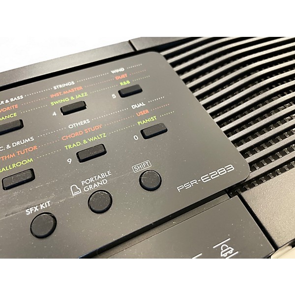 Used Yamaha PRS283 Portable Keyboard