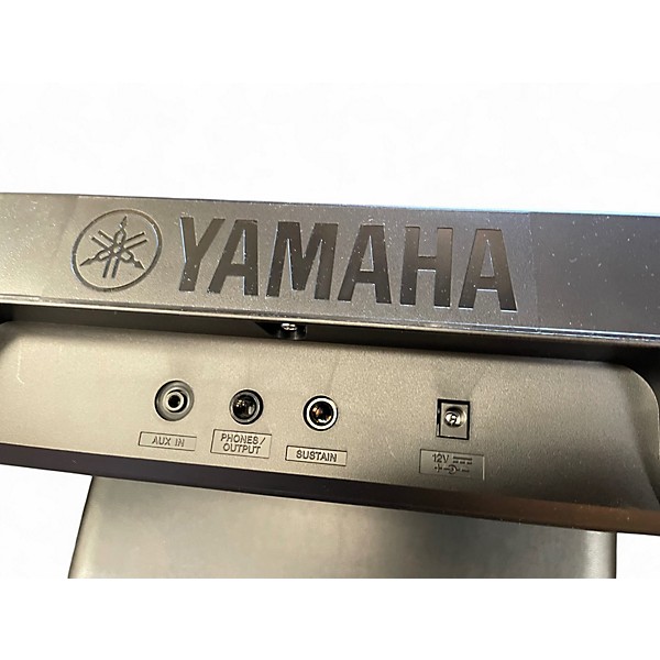 Used Yamaha PRS283 Portable Keyboard
