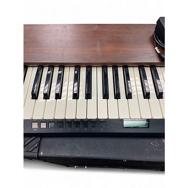 Used Hammond xb2 Organ