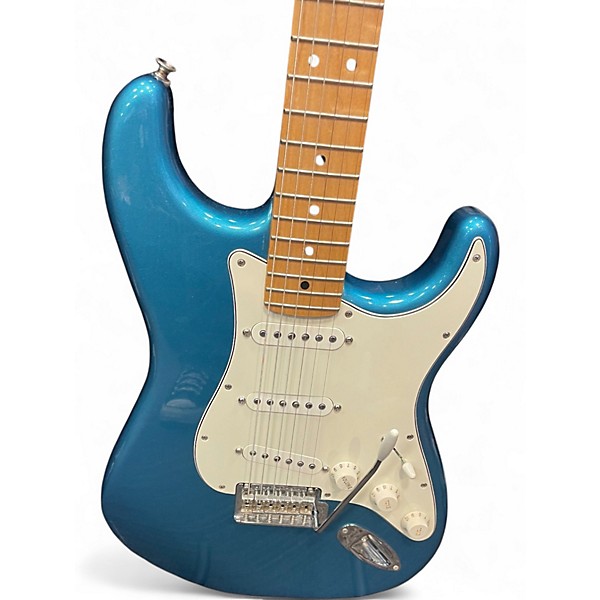 Used Fender Player Stratocaster Lake Placid Blue Solid Body Electric Guitar
