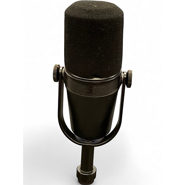 Used Shure MV7x Dynamic Microphone