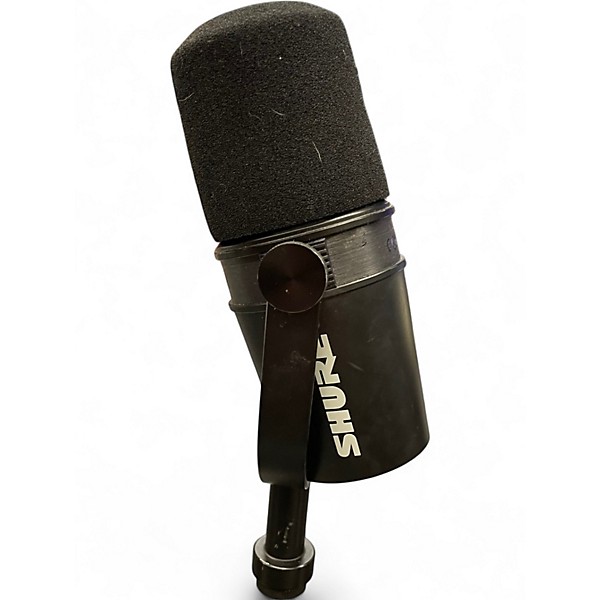 Used Shure MV7x Dynamic Microphone