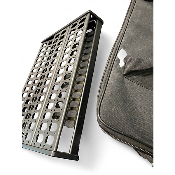 Used Livewire ARENA PEDALBOARD Pedal Board