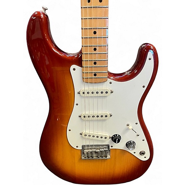 Vintage 1983 Fender Fender 2 knob Strat 2 Color Sunburst Solid Body Electric Guitar