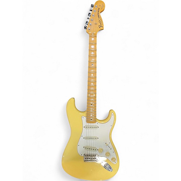 Used Fender Artist Series Yngwie Malmsteen Stratocaster Vintage White Solid Body Electric Guitar