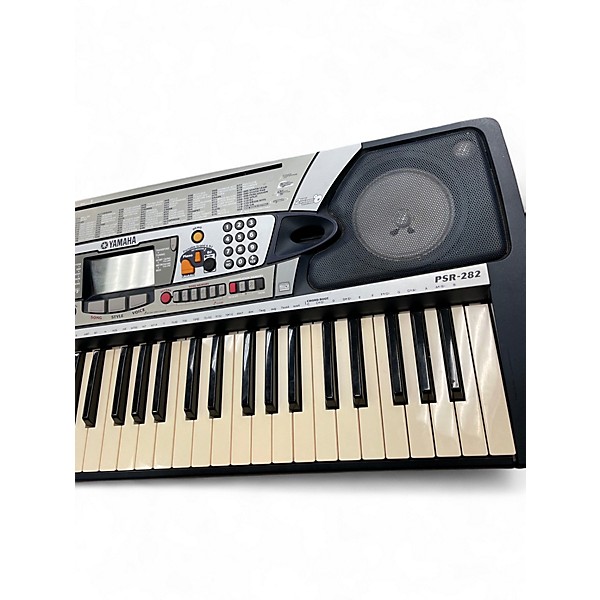 Used Yamaha PSR282 Portable Keyboard
