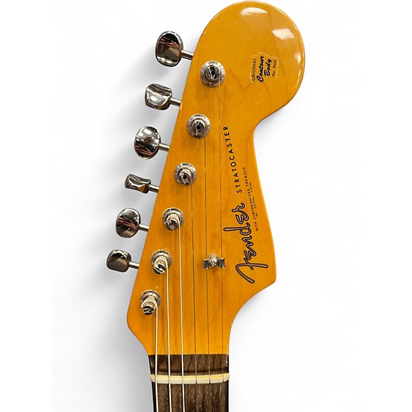 Used Fender American Vintage II 1961 Stratocaster Fiesta Red Solid Body Electric Guitar