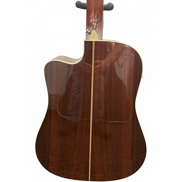 Used Martin DC AURA SPRUCE Acoustic Electric Guitar