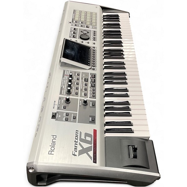 Used Roland Fantom X6 Keyboard Workstation