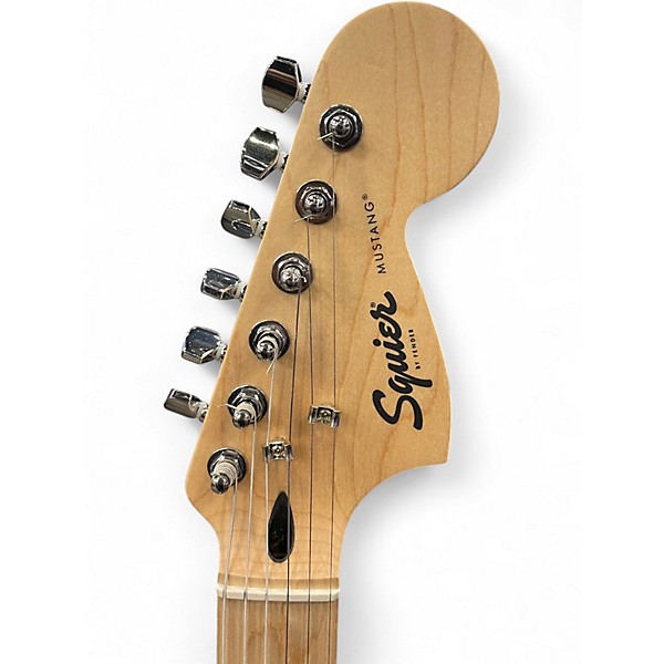 Used Squier Sonic Mustang 2 Color Sunburst Solid Body Electric Guitar