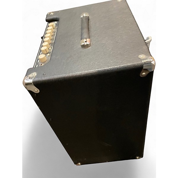 Used Fender RUMBLE 200 Bass Combo Amp