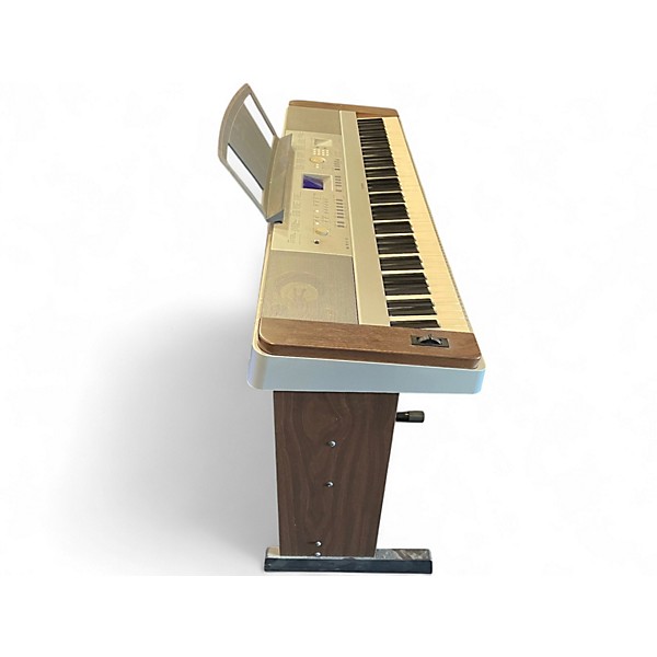 Used Yamaha DGX640 88 Key Digital Piano