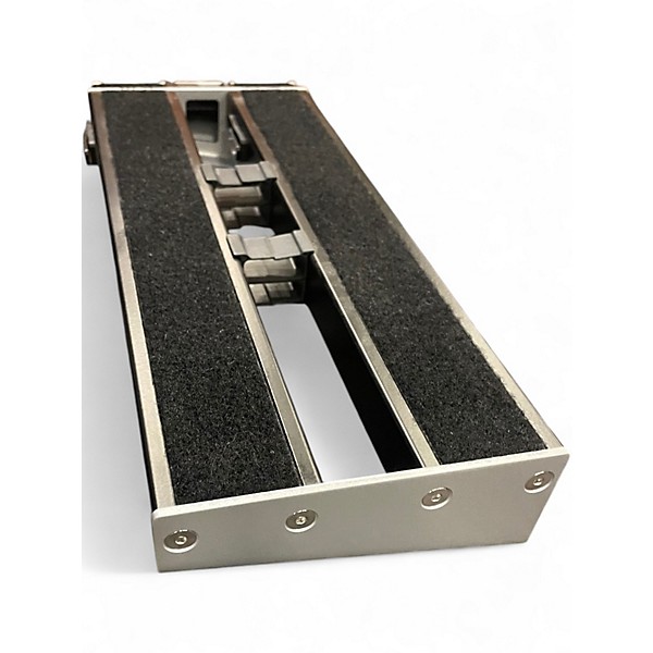 Used D'Addario XPND Pedal Board