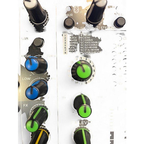 Used Harbinger LV14 Digital Mixer