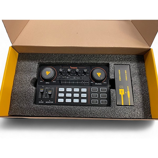 Used maono maonocaster lite DJ Package