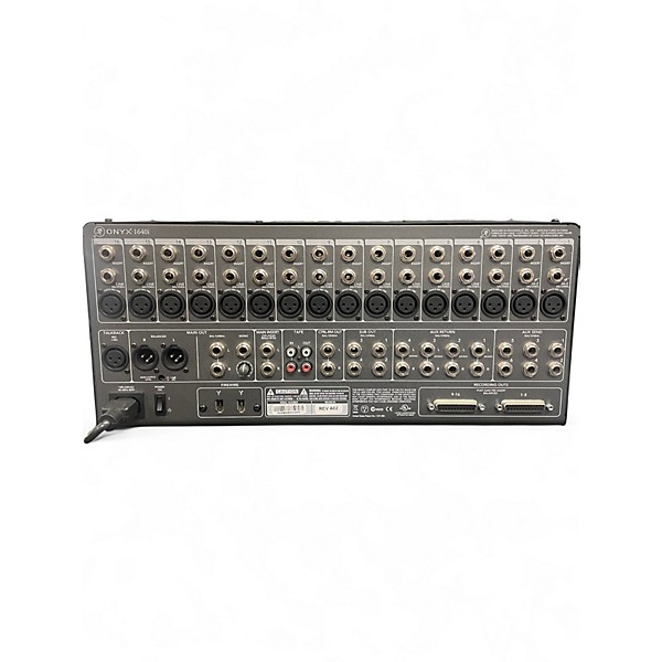 Used Mackie onyx 1640i Powered Mixer