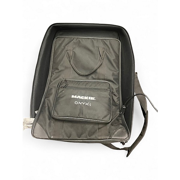 Used Mackie onyx 1640i Powered Mixer