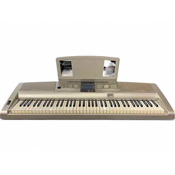 Used Yamaha DGX-305 Portable Keyboard